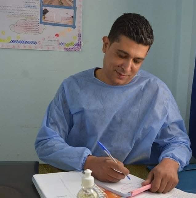 الدكتور عرفاوي نورالدين، أخصائي جراحة العظام والمفاصل في قالمة